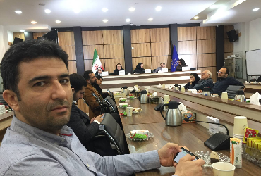 حضور مدیر عامل شرکت آرمان تک در نشست استاندارد محصولات دانش بنیان